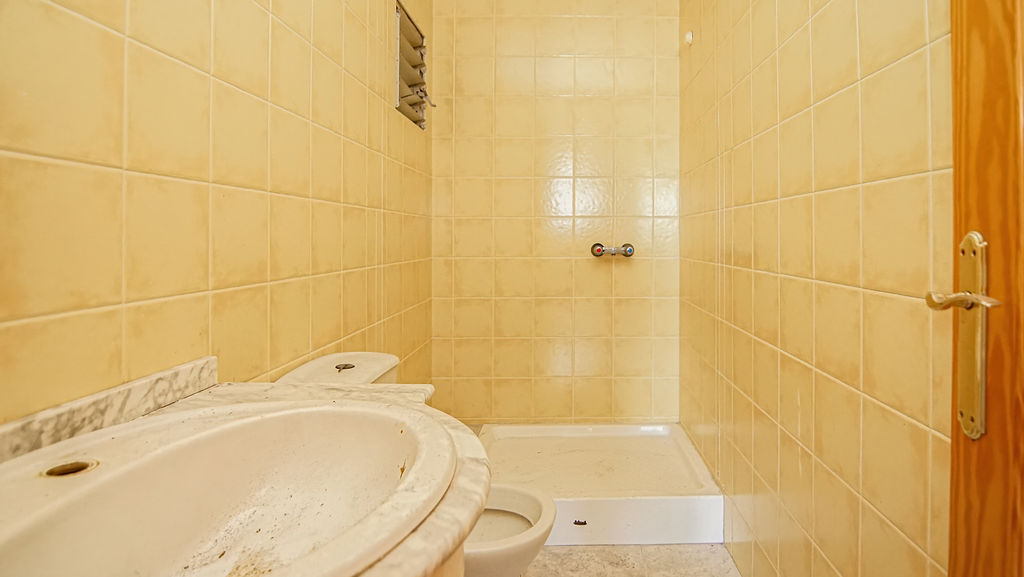 平面 出售 在 Centro (La Línea de la Concepción)