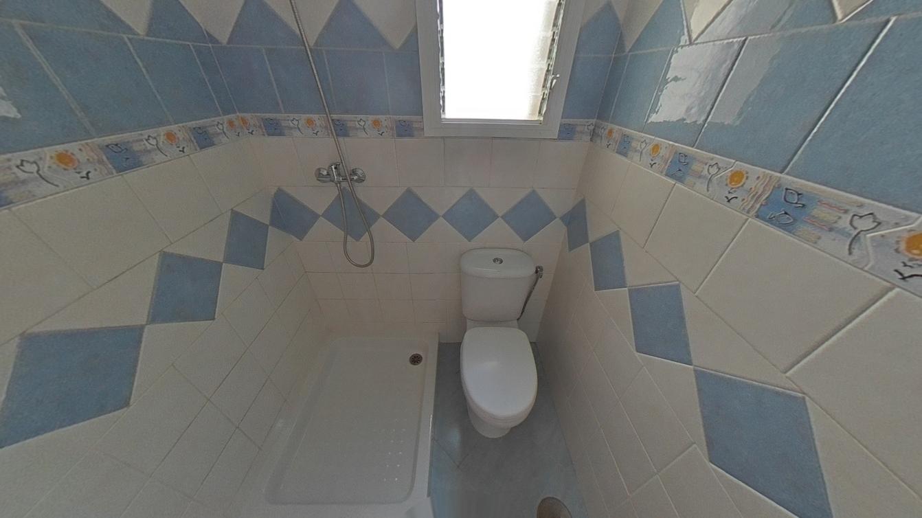 PISO A LA VENTA SIN POSESION