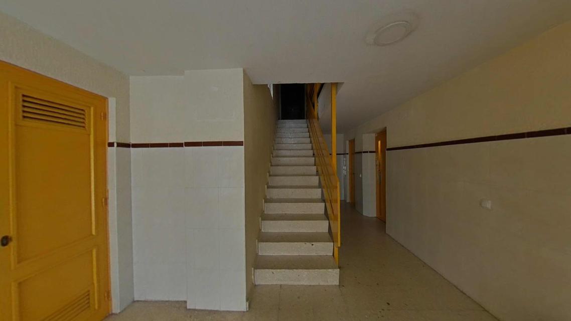 PISO A LA VENTA SIN POSESION