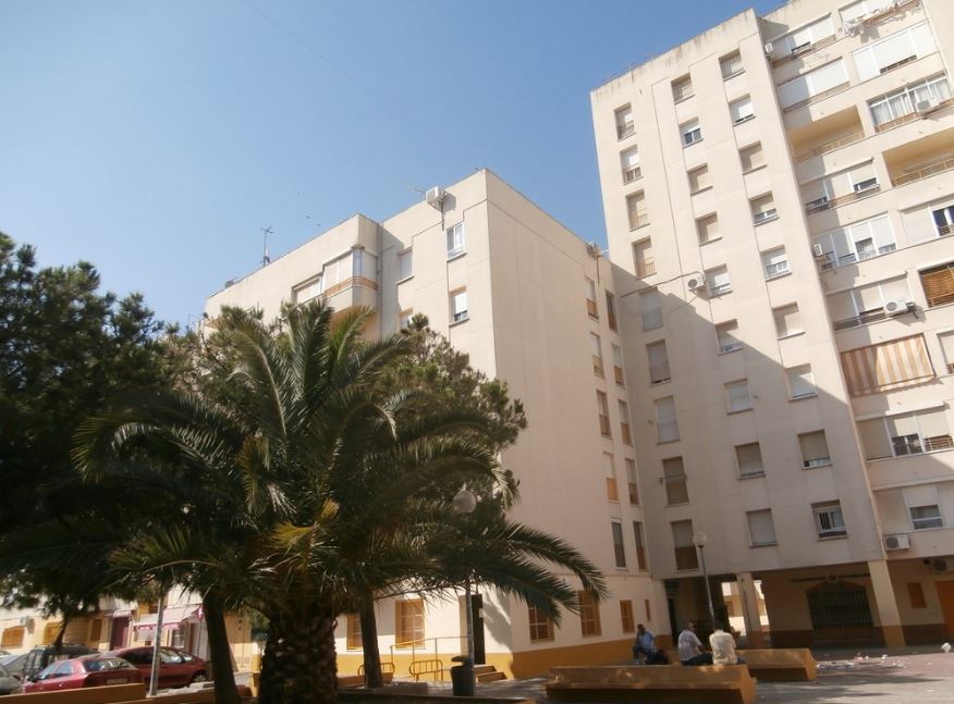 PISO A LA VENTA SIN POSESION