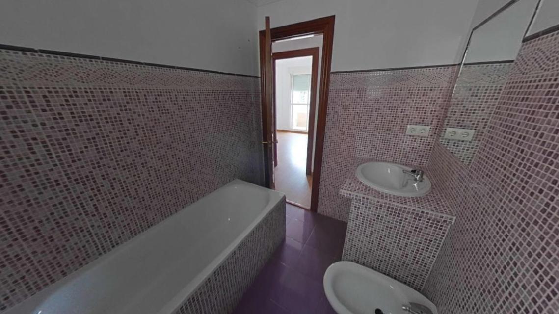 PISO A LA VENTA SIN POSESION