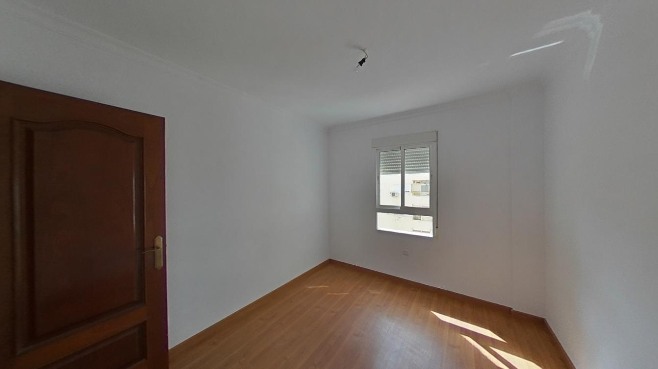 PISO A LA VENTA SIN POSESION