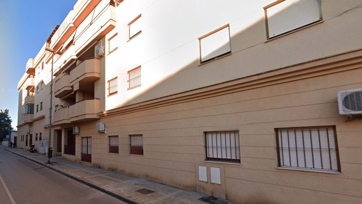 公寓待交付 - 出售