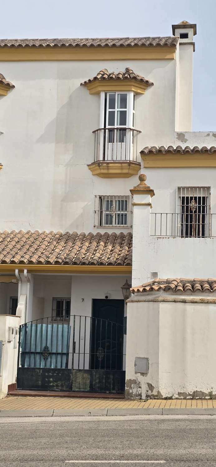 CHALET EN VENTA EN MARTIN MIGUEL