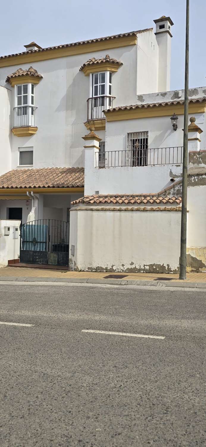 CHALET EN VENTA EN MARTIN MIGUEL