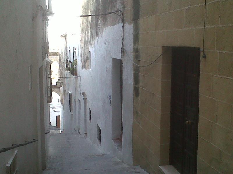 APARTAMENTO EN VENTA EN ARCOS DE LA FRA