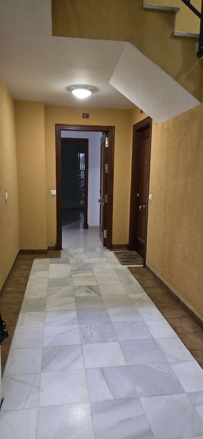 APPARTAMENTO IN VENDITA