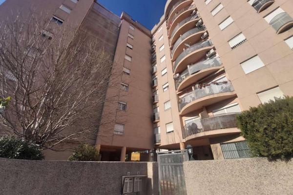 PISO EN VENTA ZONA SUR