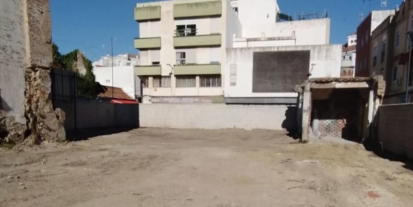 SOLAR URBANO EN VENTA ALGECIRAS