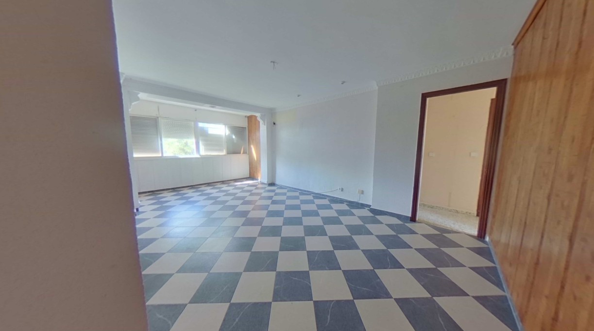 宽敞明亮的公寓。即将入住。