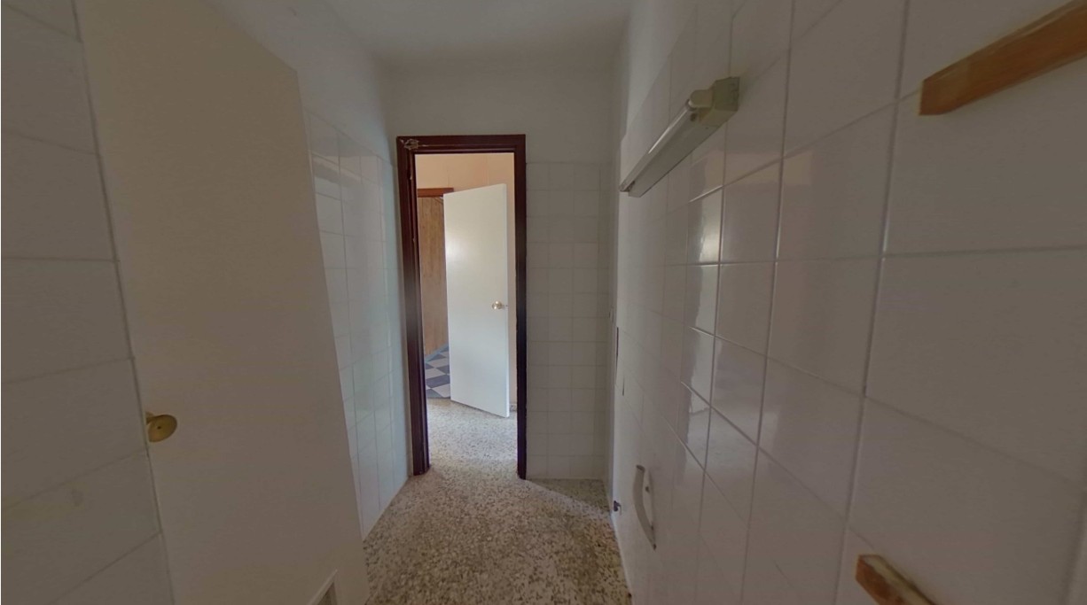 宽敞明亮的公寓。即将入住。