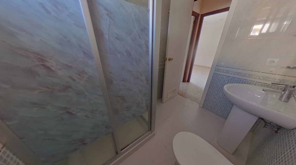 宽敞明亮的公寓。即将入住。