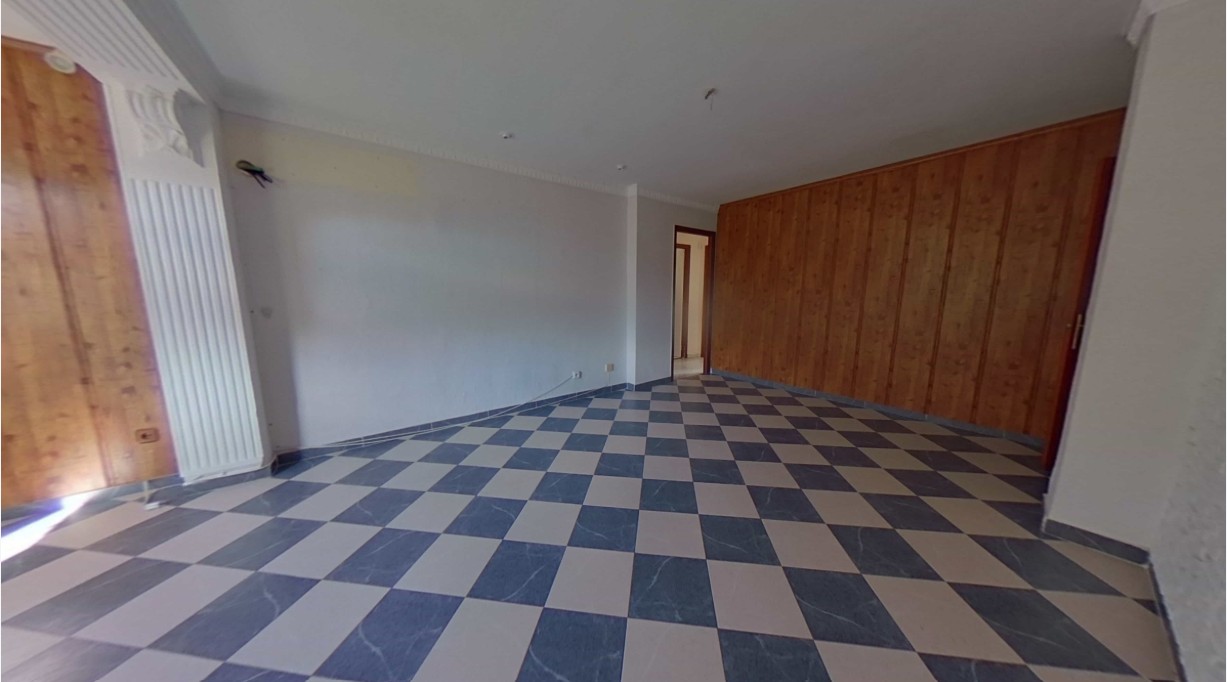 宽敞明亮的公寓。即将入住。