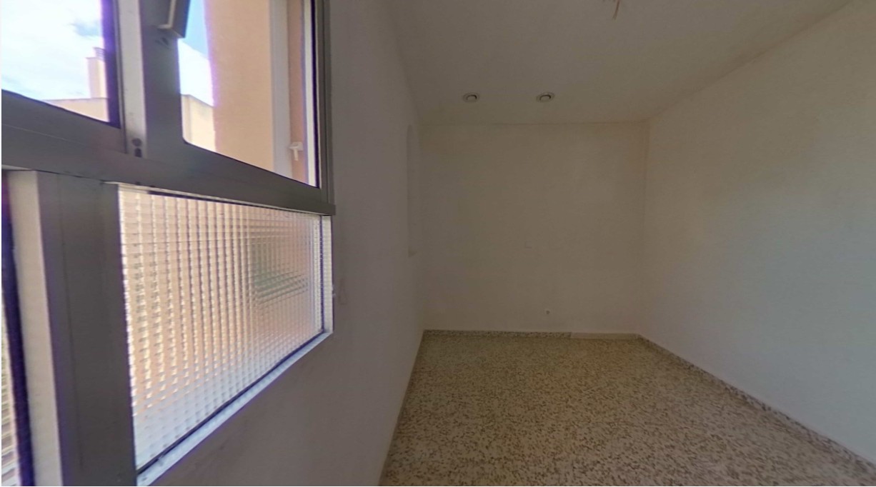 宽敞明亮的公寓。即将入住。