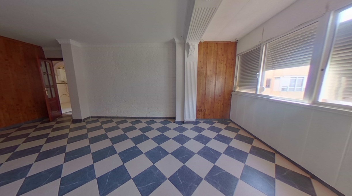 宽敞明亮的公寓。即将入住。