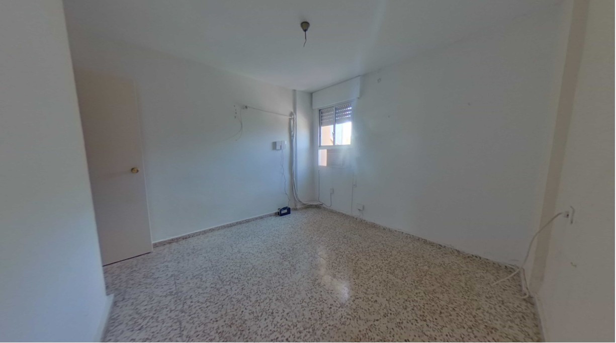 宽敞明亮的公寓。即将入住。