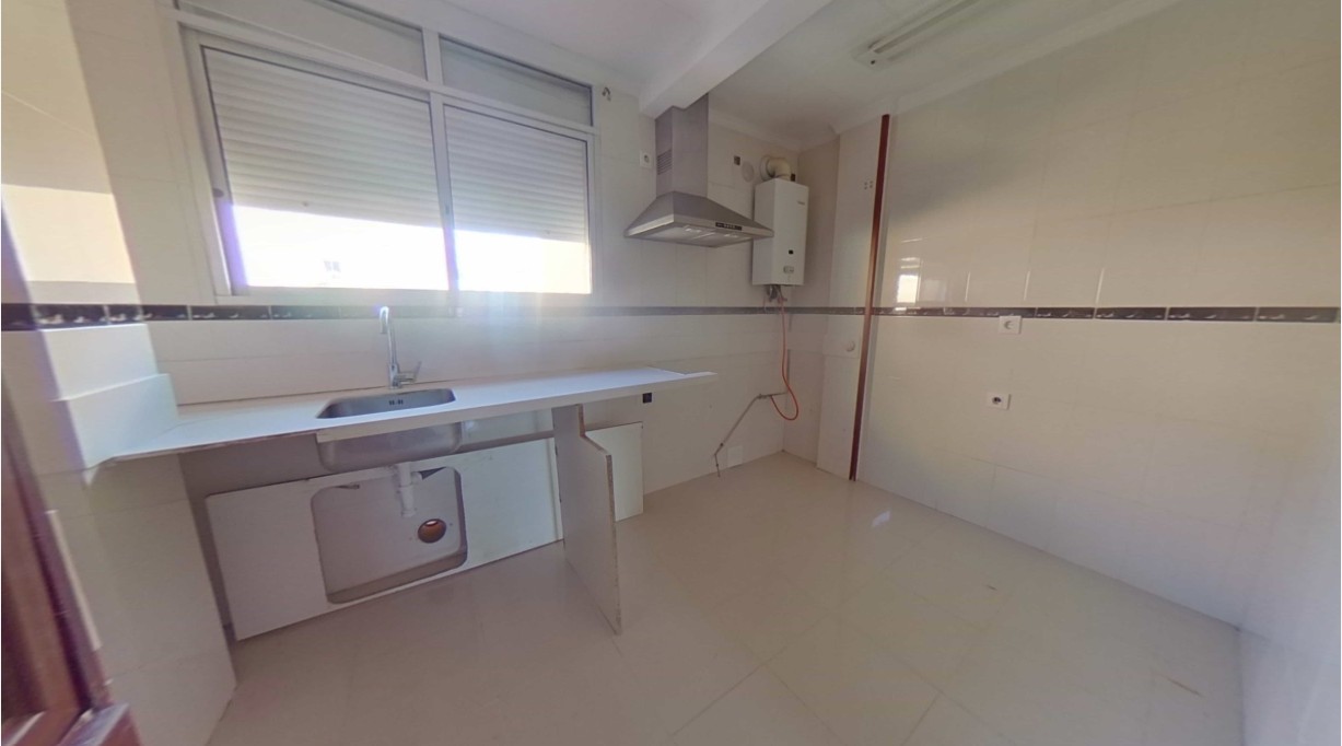 宽敞明亮的公寓。即将入住。