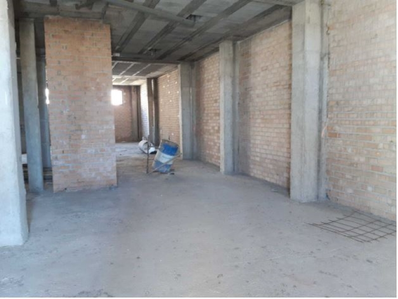 Raw premises for sale - East La Canaleja
