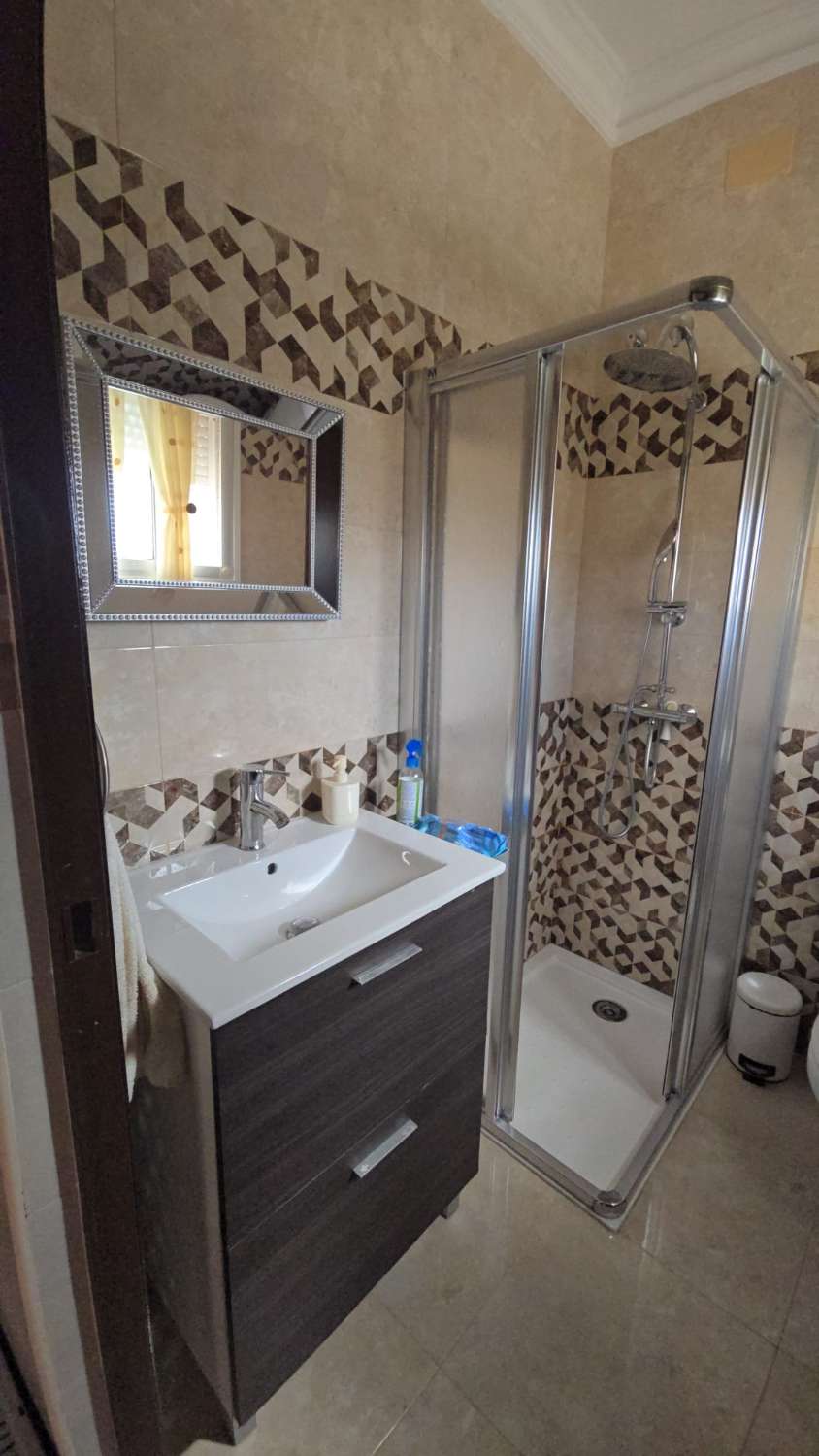 Villa indipendente in vendita - zona Avenida de la Marina