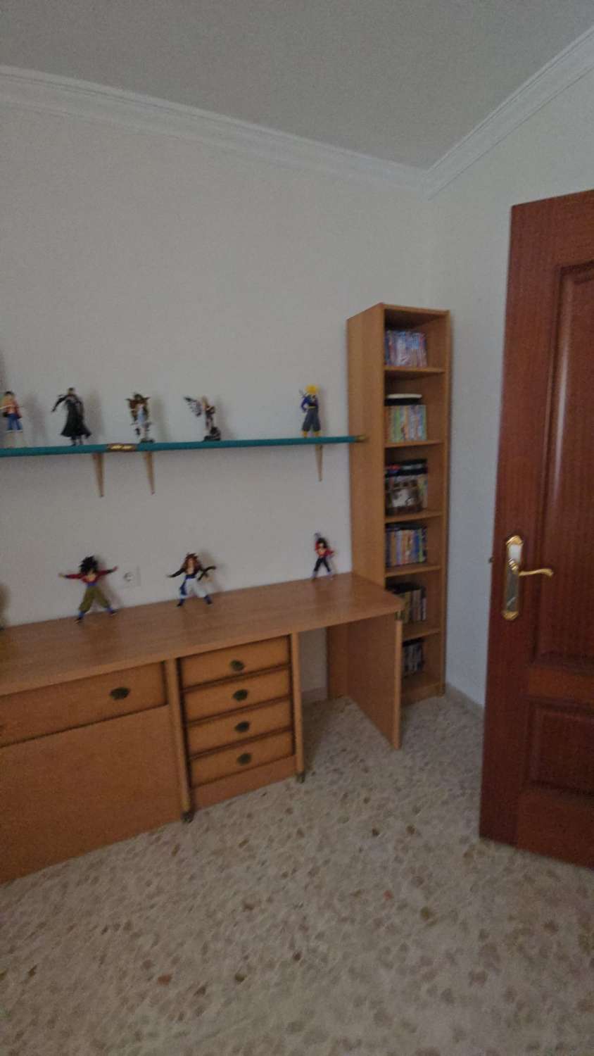 Villa indipendente in vendita - zona Avenida de la Marina