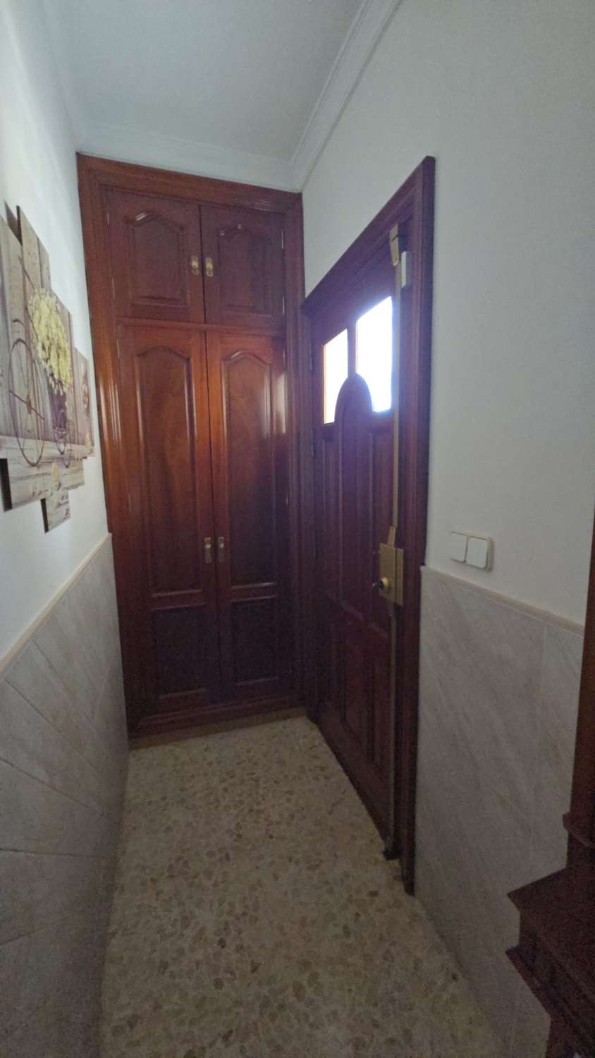 Villa indipendente in vendita - zona Avenida de la Marina