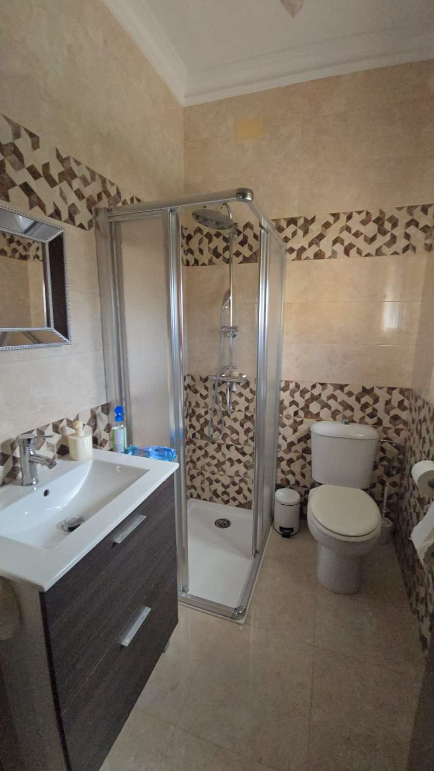 Villa indipendente in vendita - zona Avenida de la Marina