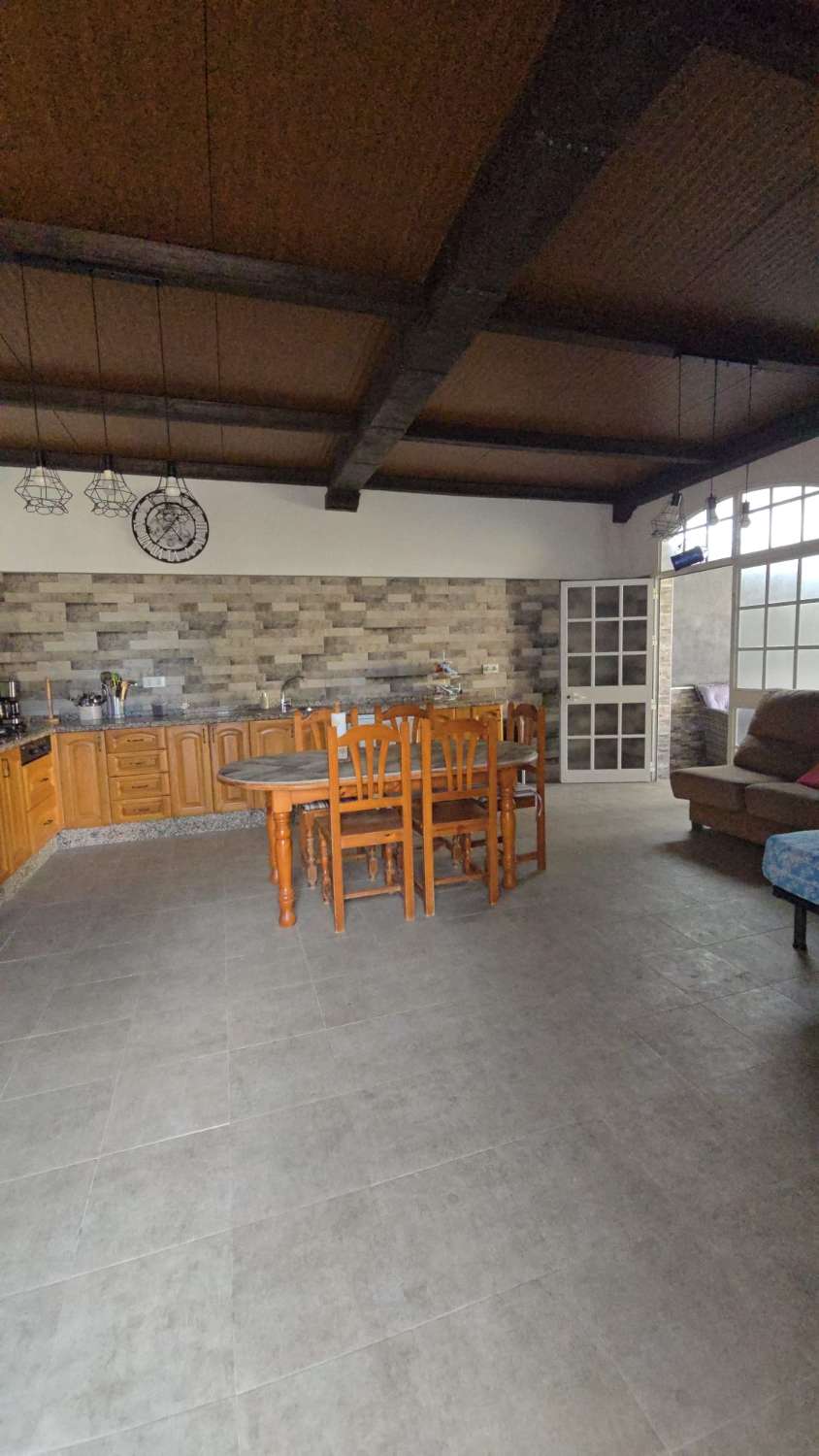 Villa indipendente in vendita - zona Avenida de la Marina