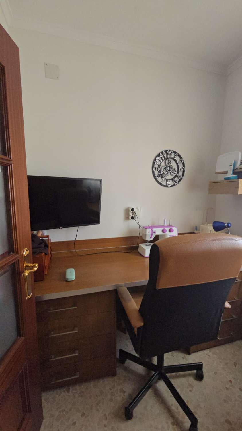 Villa indipendente in vendita - zona Avenida de la Marina