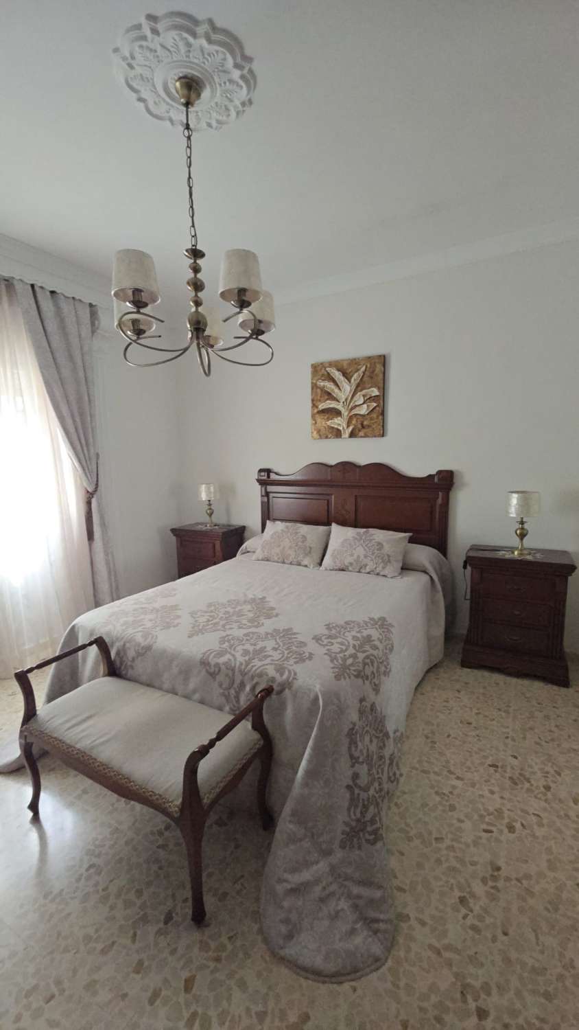 Villa indipendente in vendita - zona Avenida de la Marina