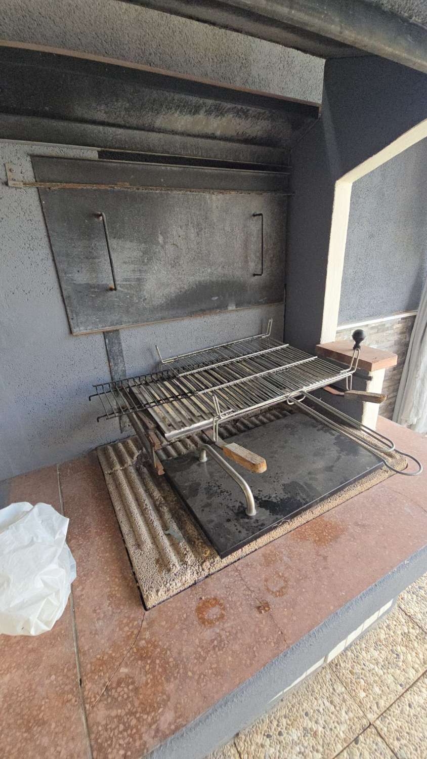 Villa indipendente in vendita - zona Avenida de la Marina