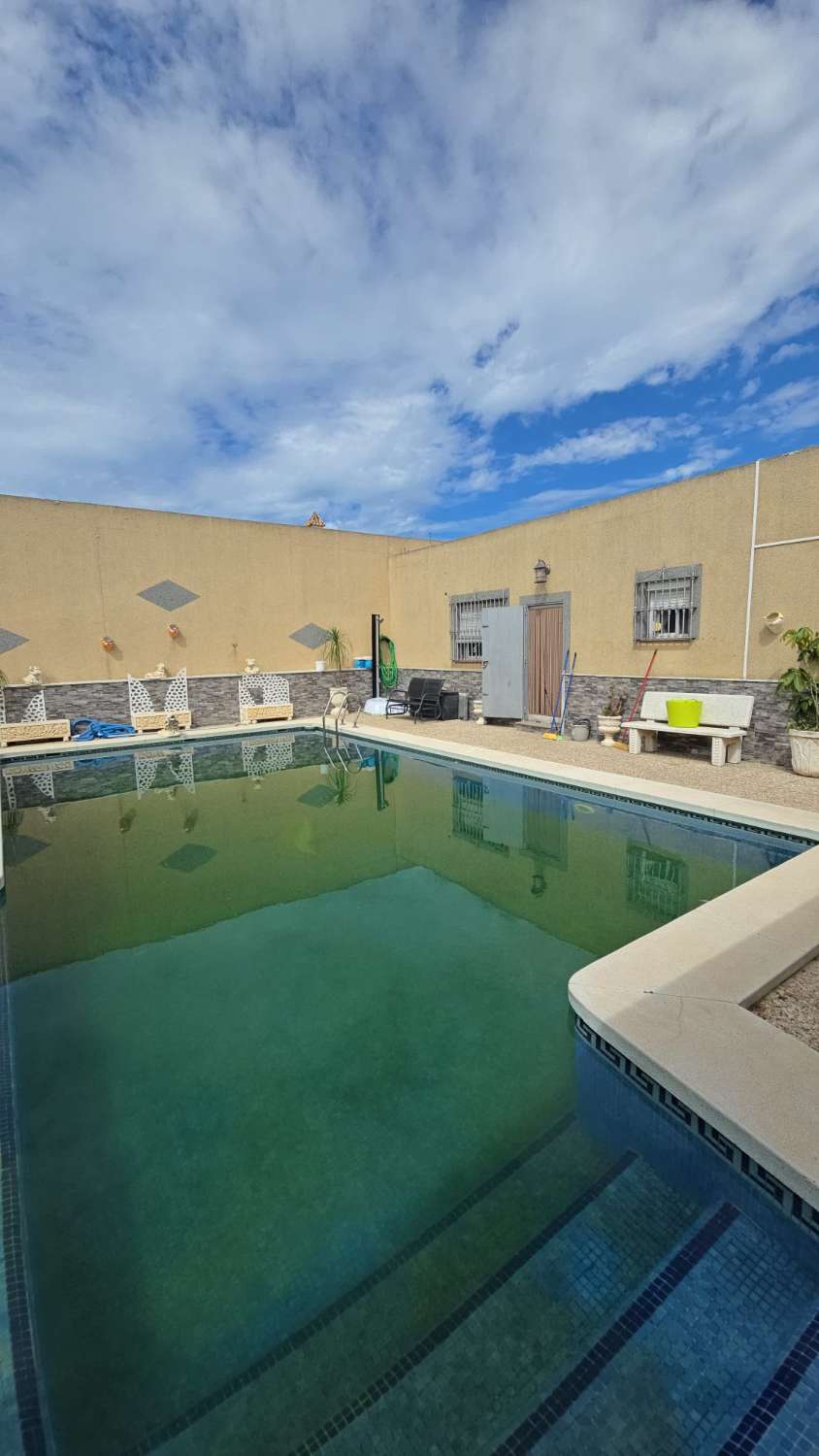 Villa indipendente in vendita - zona Avenida de la Marina