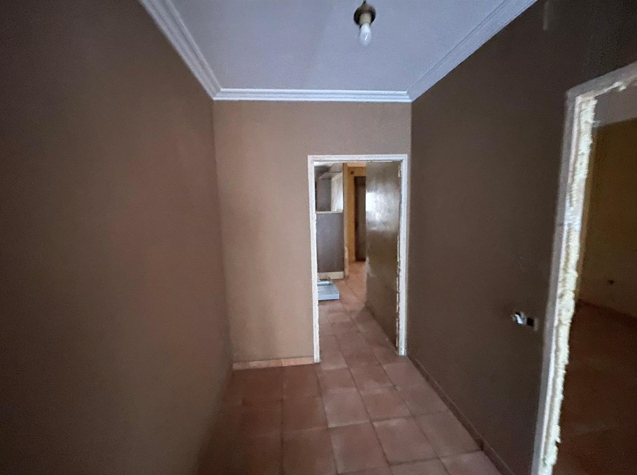 三层半独立式住宅