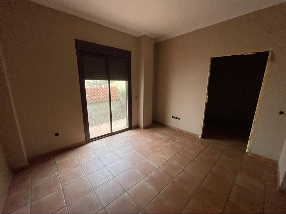 三层半独立式住宅