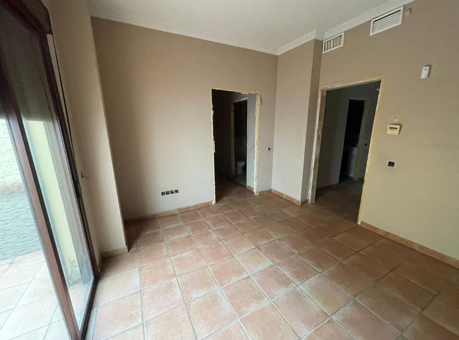 三层半独立式住宅