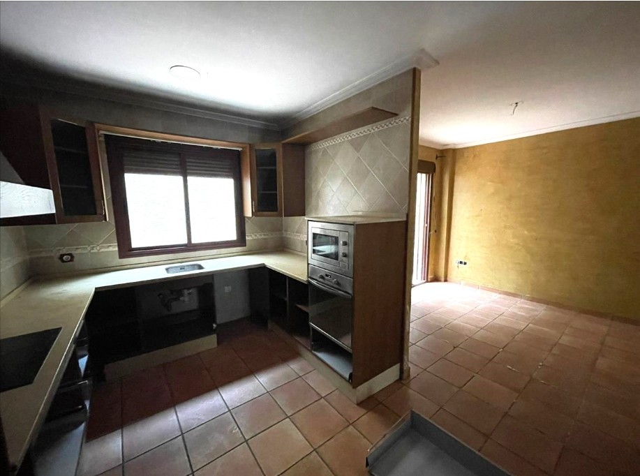 三层半独立式住宅