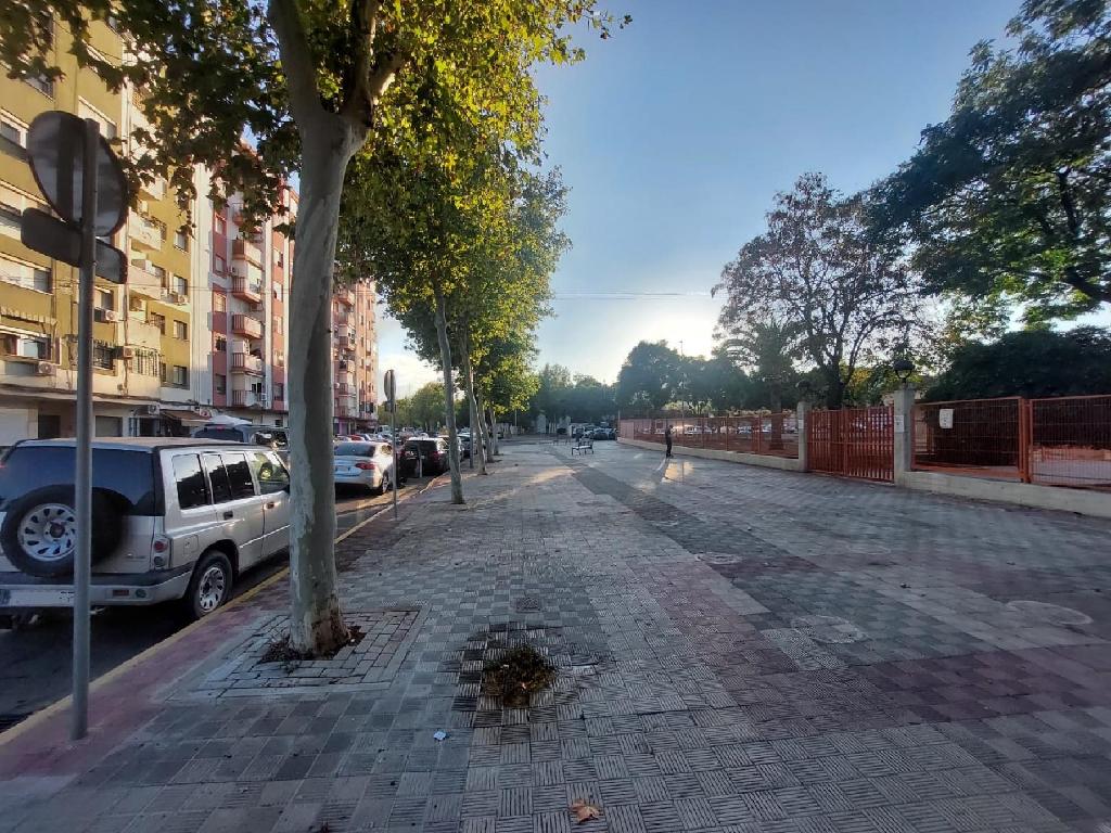 PISO EN VENTA DOS HERMANAS