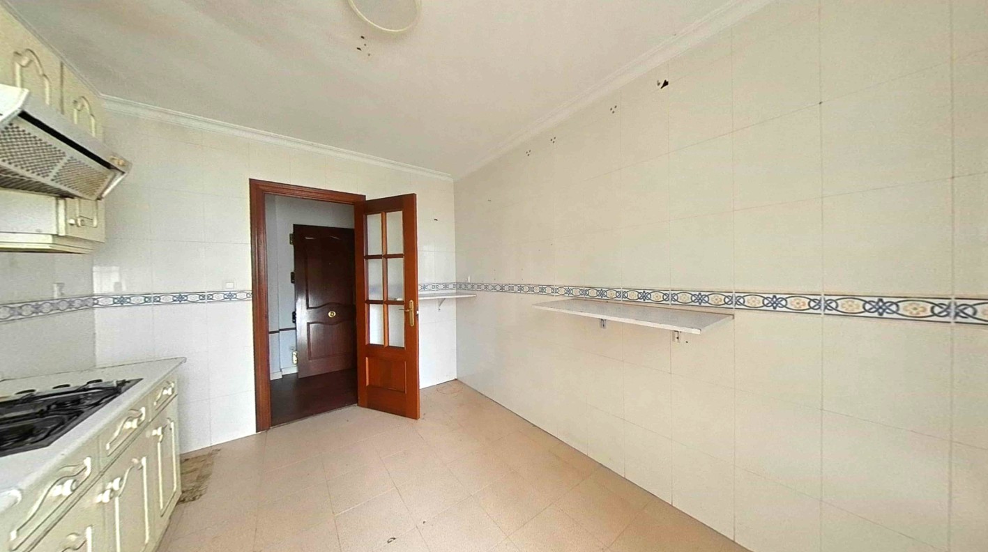 PISO EN UTRERA ADJUDICACION DIRECTA