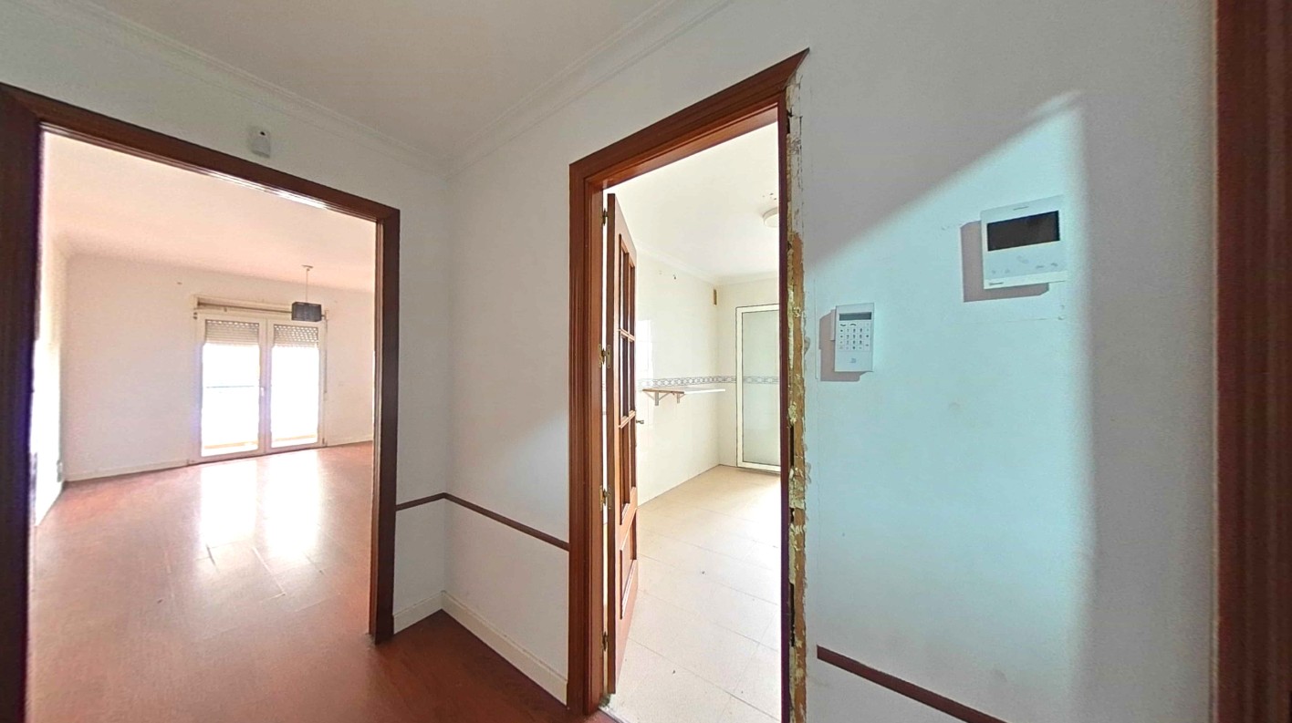 PISO EN UTRERA ADJUDICACION DIRECTA