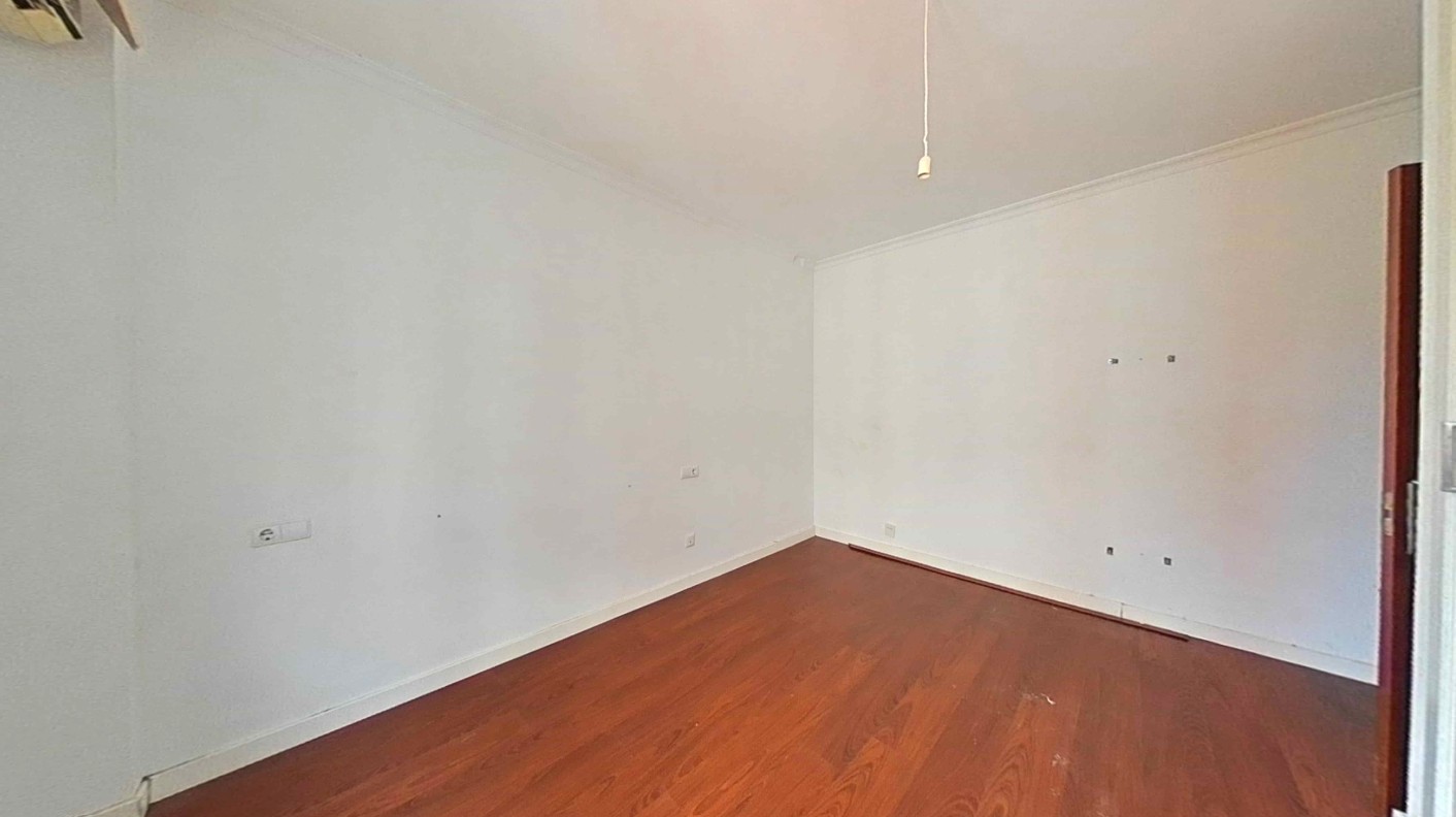 PISO EN UTRERA ADJUDICACION DIRECTA