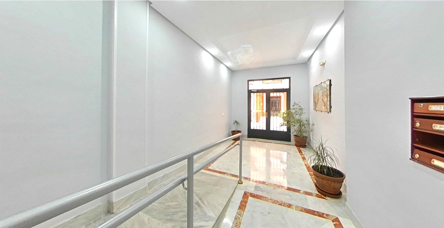 PISO EN UTRERA ADJUDICACION DIRECTA