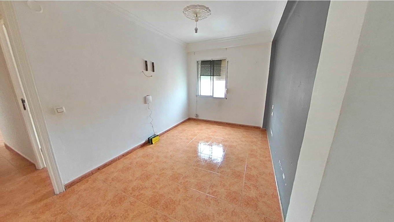 PISO PARA SU VENTA EN POLIGONO DE SAN TELMO