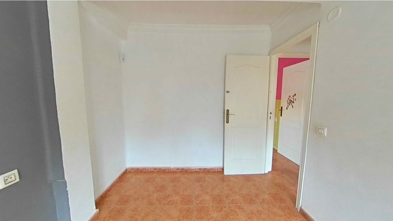 PISO PARA SU VENTA EN POLIGONO DE SAN TELMO