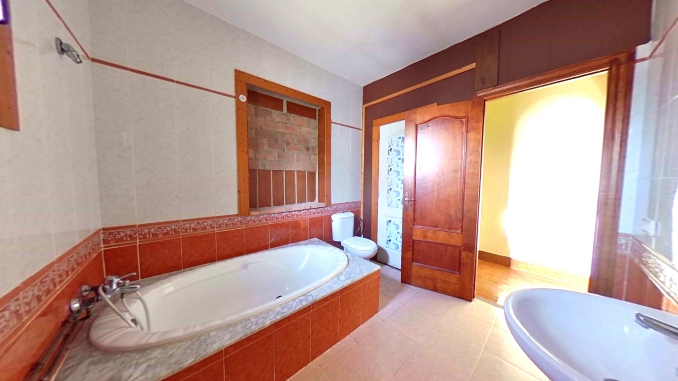 CHALET INDEPNDIENTE EN VENTA