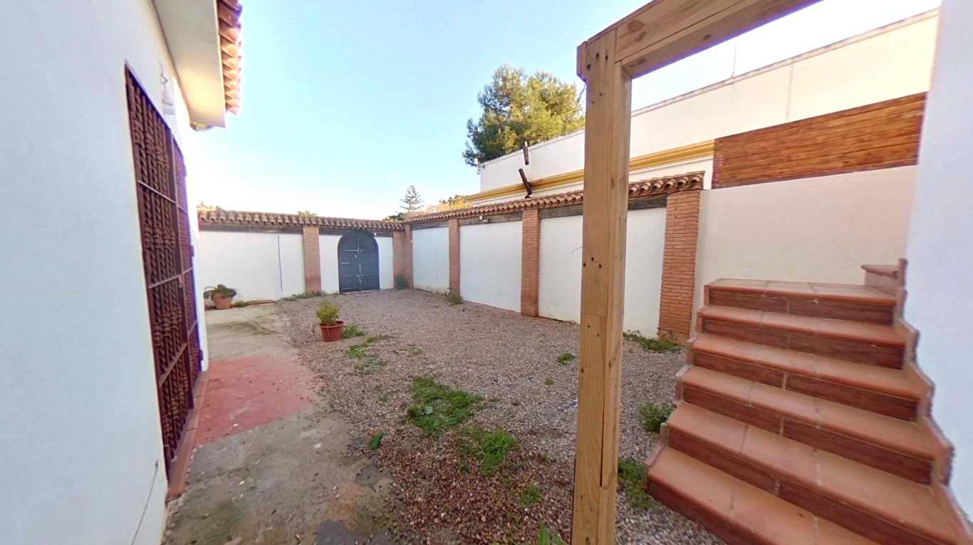 CHALET INDEPNDIENTE EN VENTA