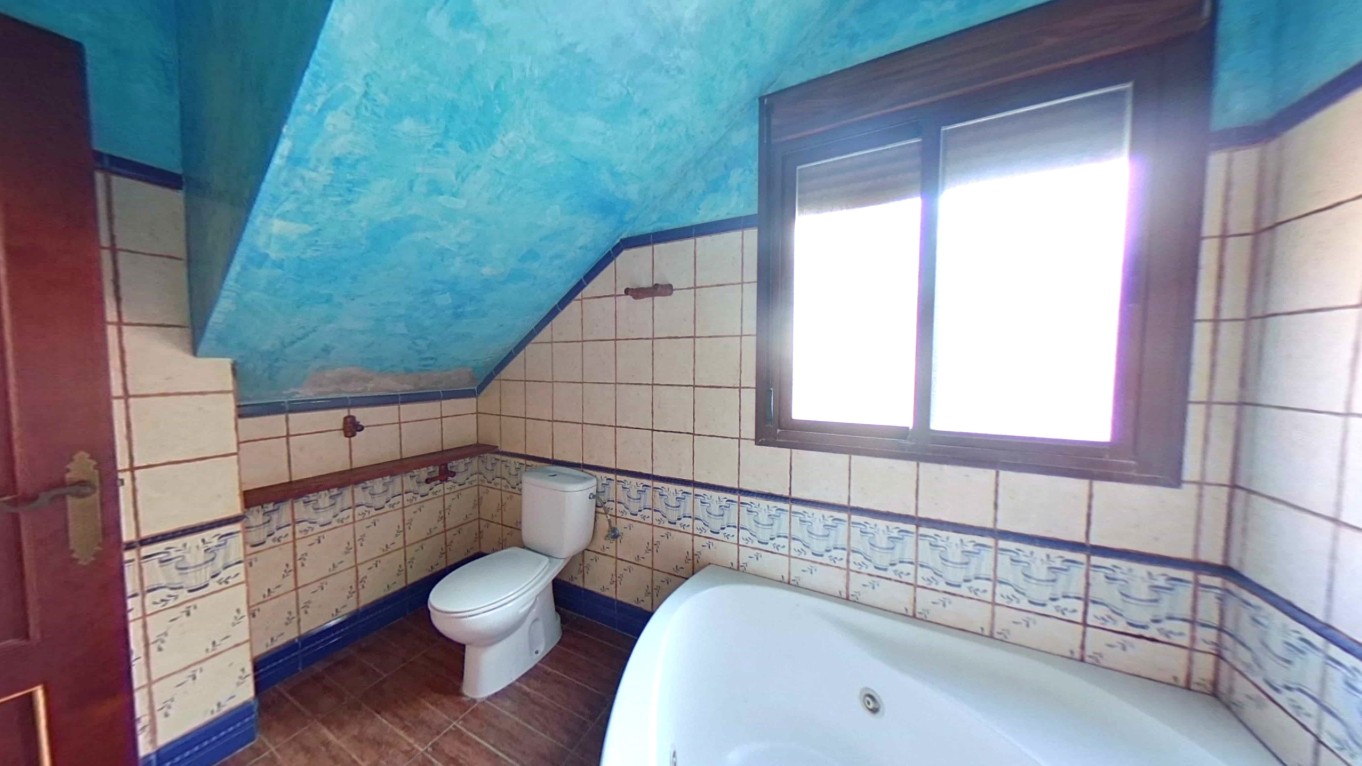 CHALET INDEPNDIENTE EN VENTA