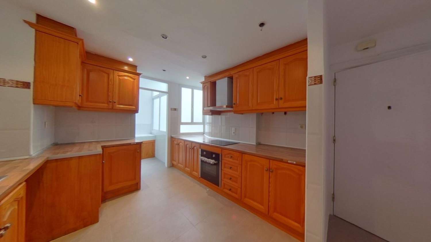 PISO EN VENTA EN SEVILLA - LOS REMEDIOS