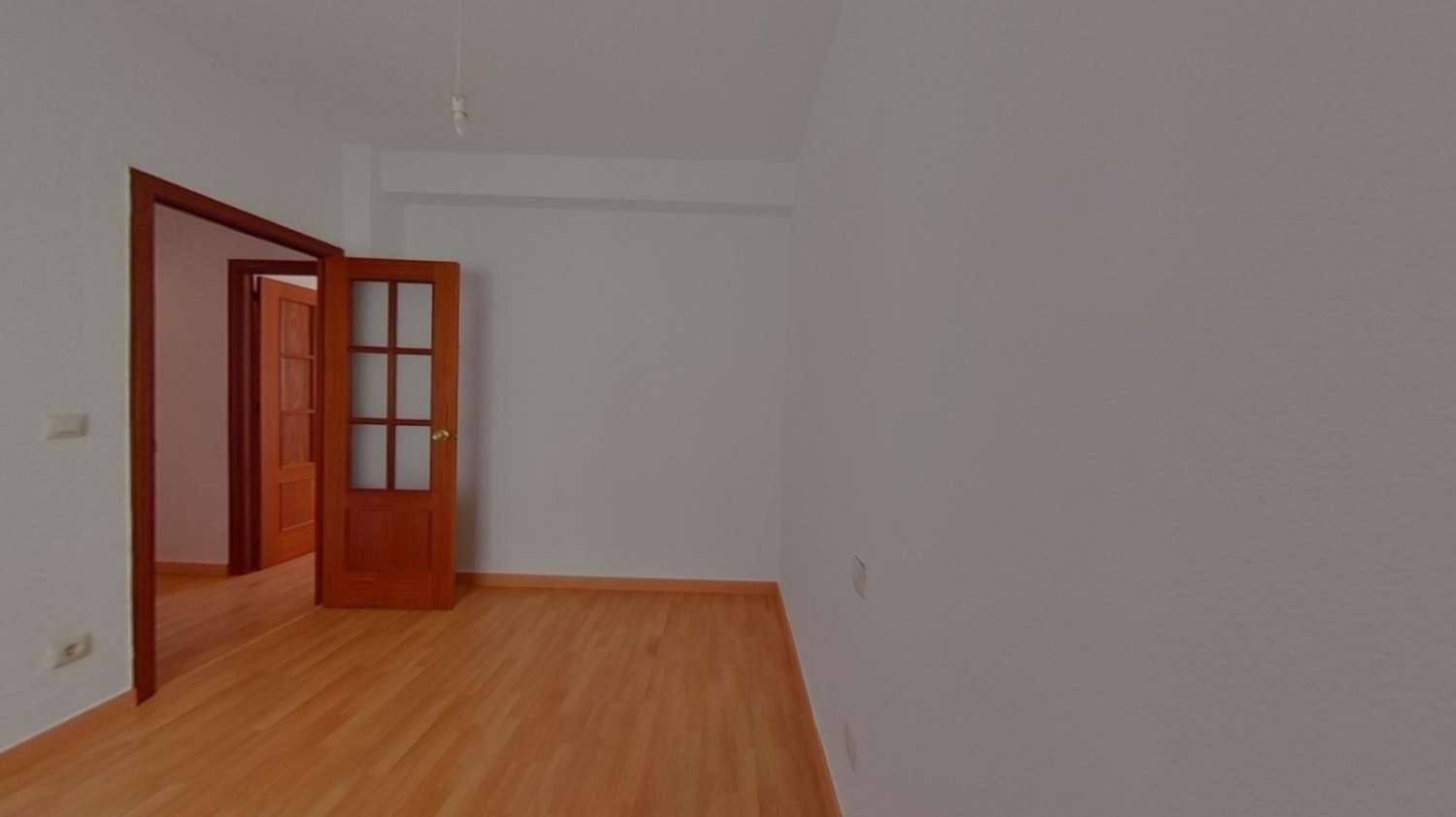 PISO EN VENTA EN SEVILLA - LOS REMEDIOS