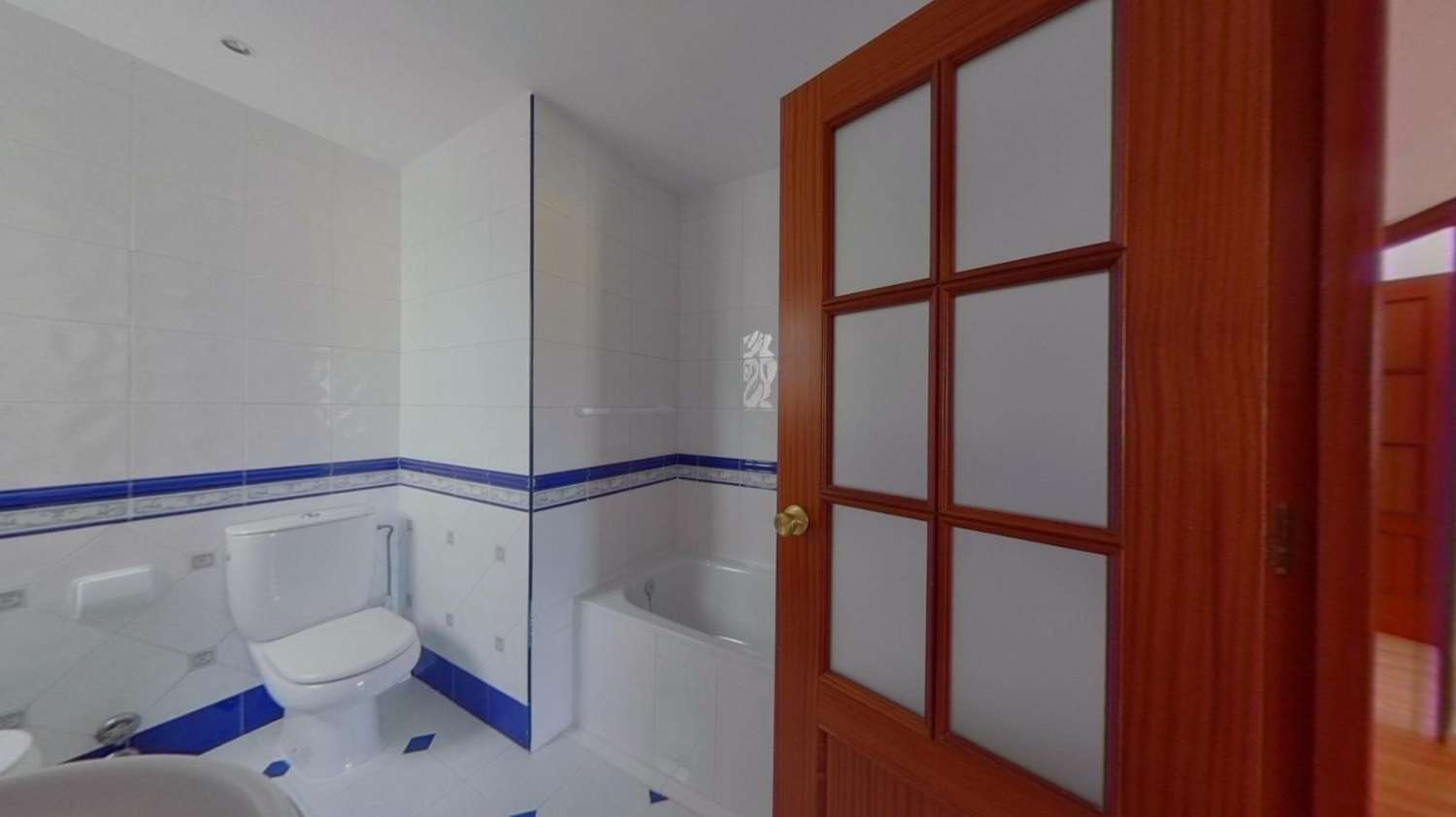 PISO EN VENTA EN SEVILLA - LOS REMEDIOS