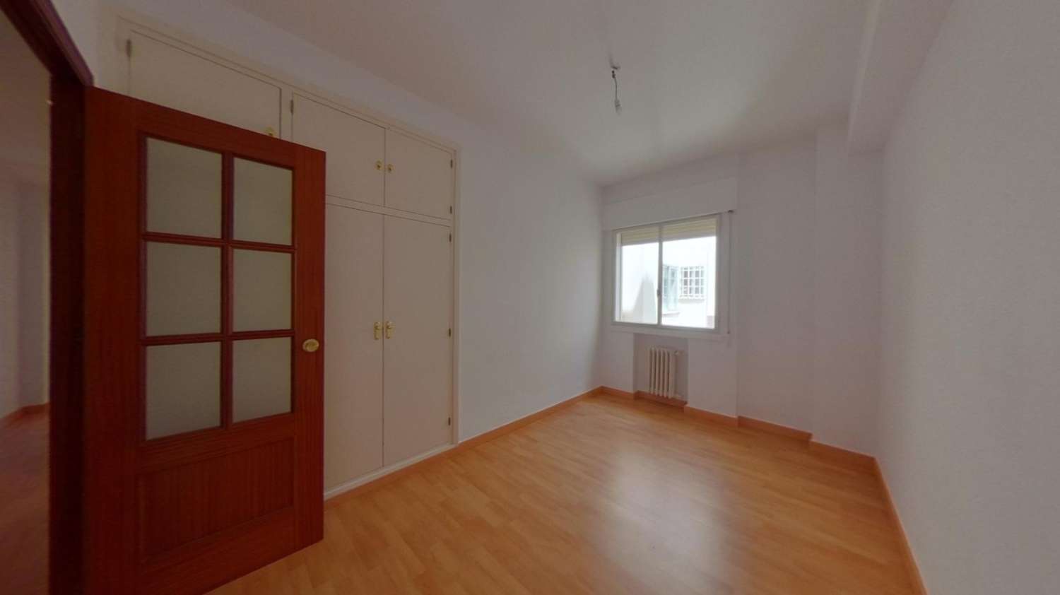 PISO EN VENTA EN SEVILLA - LOS REMEDIOS