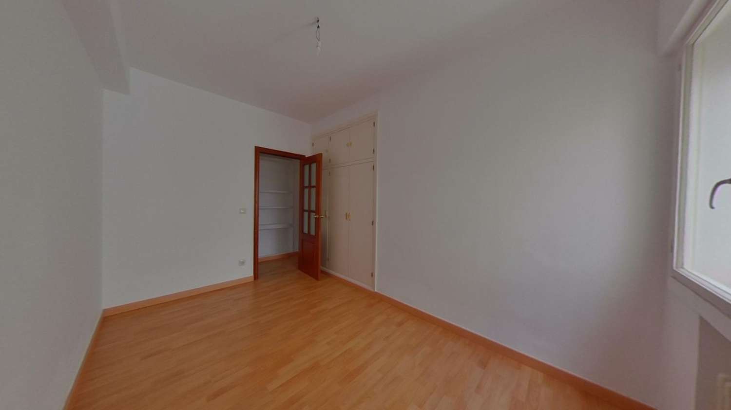 PISO EN VENTA EN SEVILLA - LOS REMEDIOS